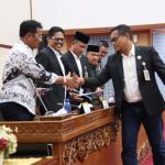 DPRD Kota Batam Sahkan Tata Tertib Anggota Dewan