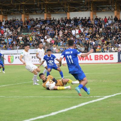 Gol Tunggal Rafael Bawa PSIM Yogyakarta Bungkam PSPS Pekanbaru di Stadion Kaharuddin Nasution