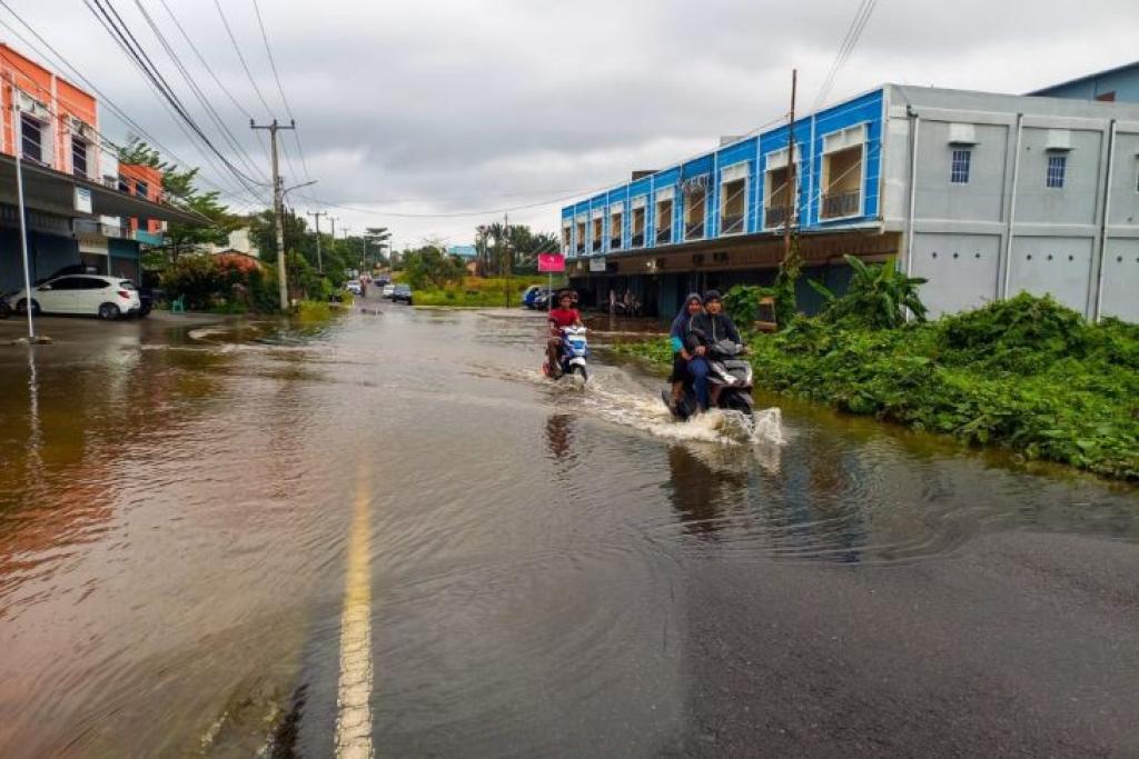 Pemkab Natuna Salurkan Bantuan untuk Korban Banjir, BPBD: Air Sudah Mulai Surut