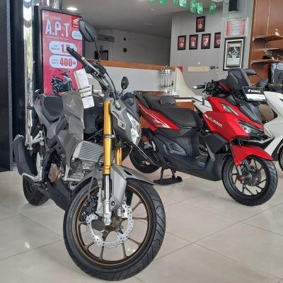 Beli Motor Honda di Riau Bulan Ini, Nikmati Potongan Harga dan Hadiah Menarik!
