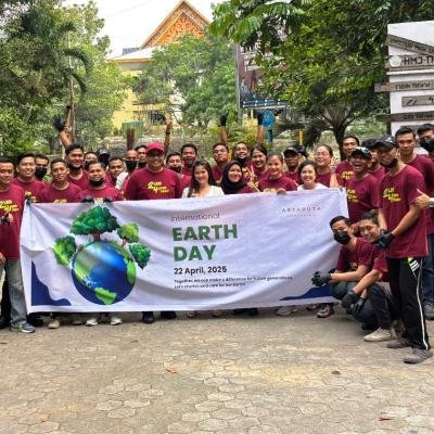 Peringati Hari Bumi, Aryaduta Pekanbaru Galakkan Aksi Nyata Lewat Kegiatan Bersih-Bersih