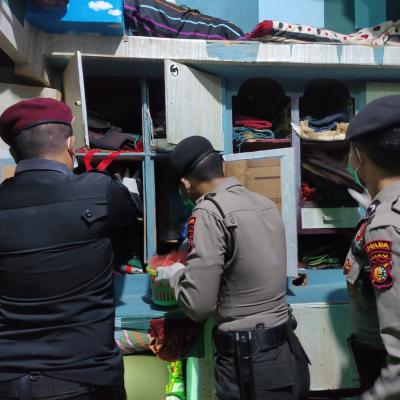 Malam Mencekam di Lapas Pekanbaru, Polisi Gelar Razia Narkoba Mendadak