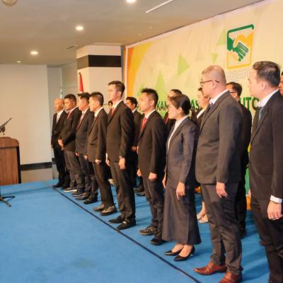 Lantik Pengurus ADIBAPOK, Wali Kota Tanjungpinang Harap Jadi Mitra Strategis Pemerintah