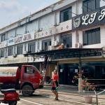 Hotel Laut Jaya Tanjumpinang Terbakar, Damkar Gercep Lakukan Pemadaman